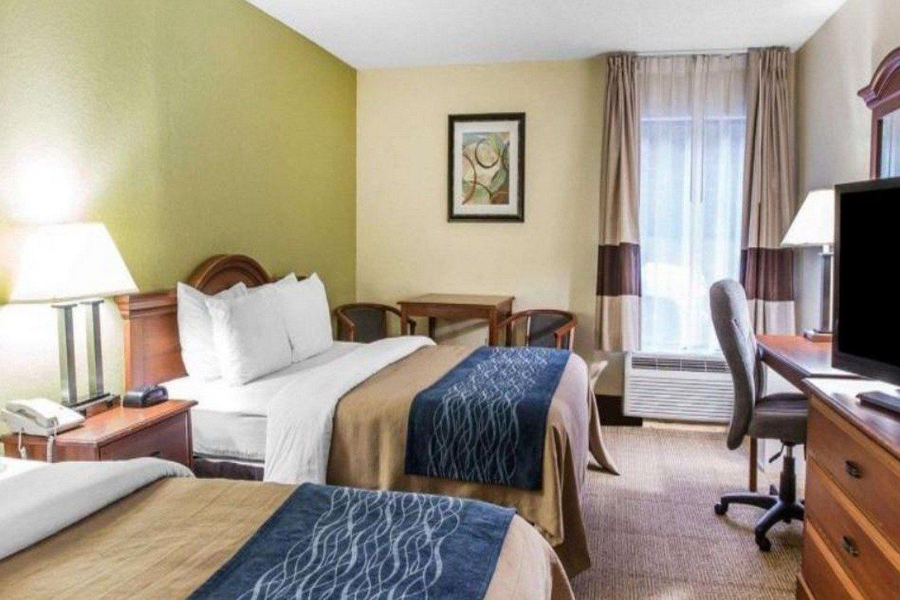 Quality Inn Darien-North Brunswick Экстерьер фото