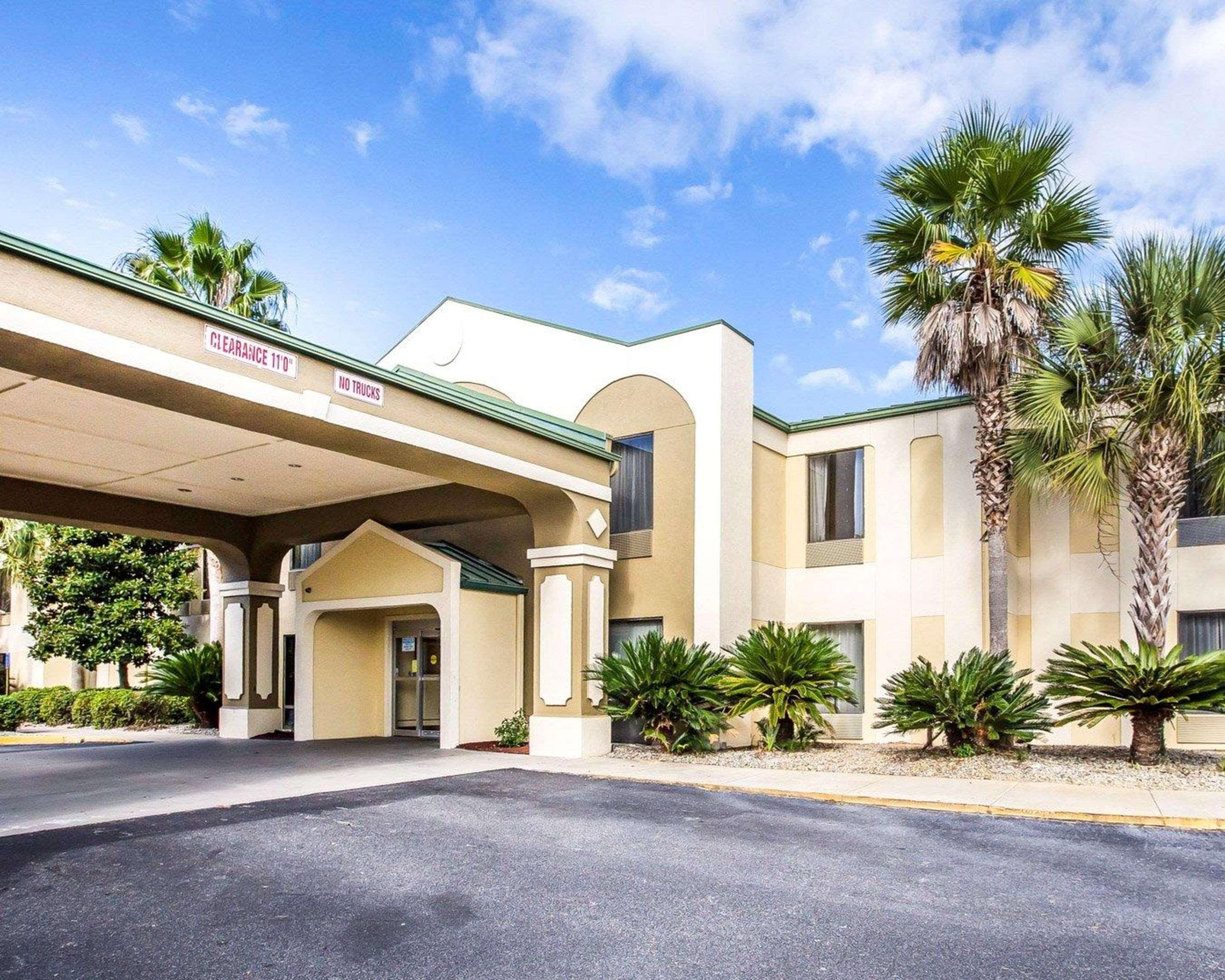 Quality Inn Darien-North Brunswick Экстерьер фото
