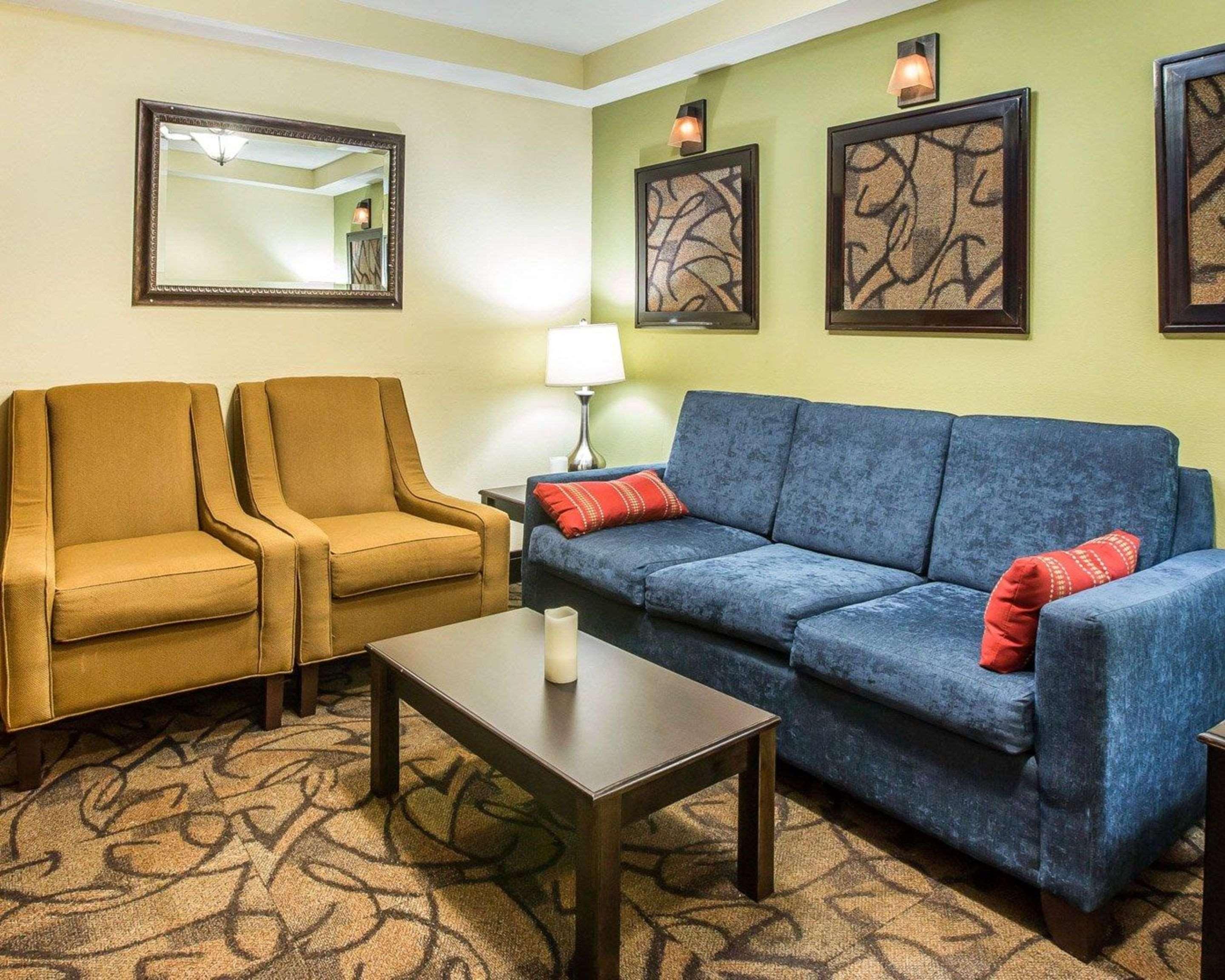 Quality Inn Darien-North Brunswick Экстерьер фото