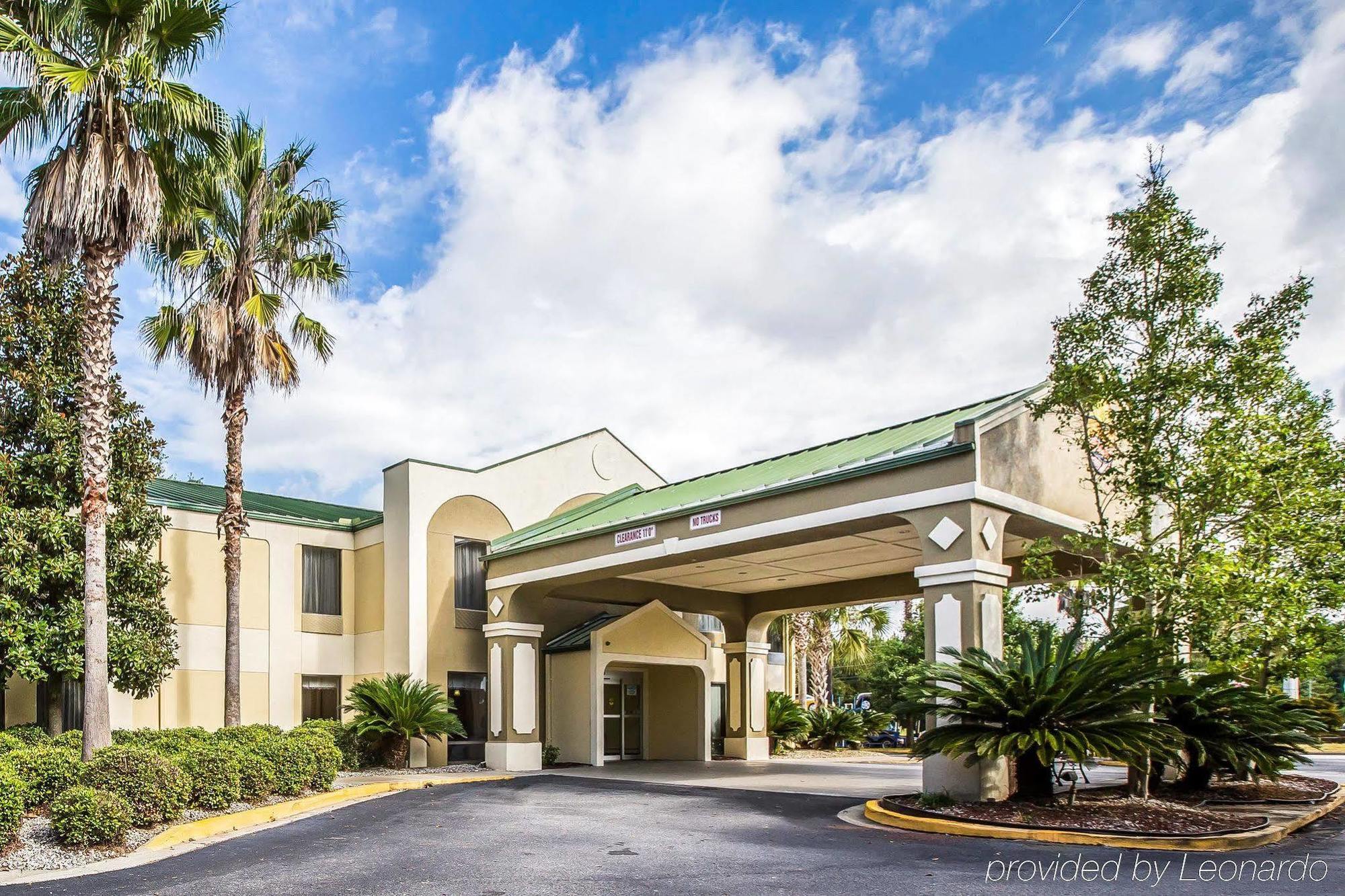 Quality Inn Darien-North Brunswick Экстерьер фото